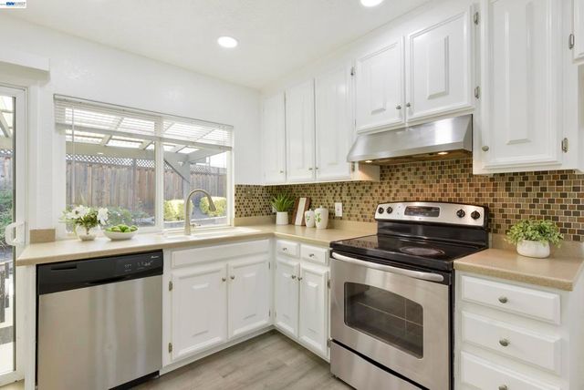 20 Yale Ct, San Ramon, CA 94583