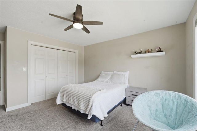 1957 Falcon Ridge, Waterloo, IA 50701