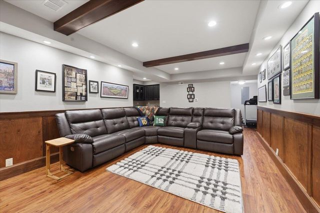 1957 Falcon Ridge, Waterloo, IA 50701