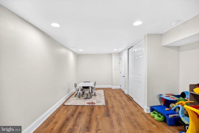141 MIFFLIN ST, Philadelphia, PA 19148