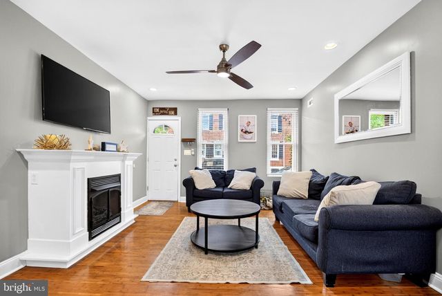 141 MIFFLIN ST, Philadelphia, PA 19148