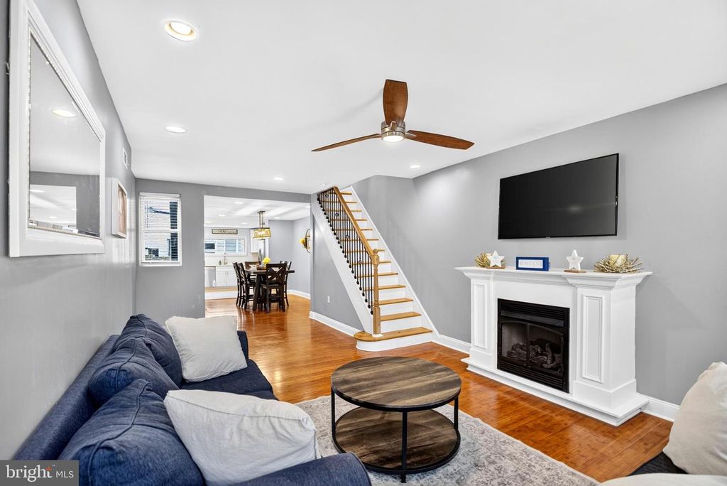 141 MIFFLIN ST, Philadelphia, PA 19148
