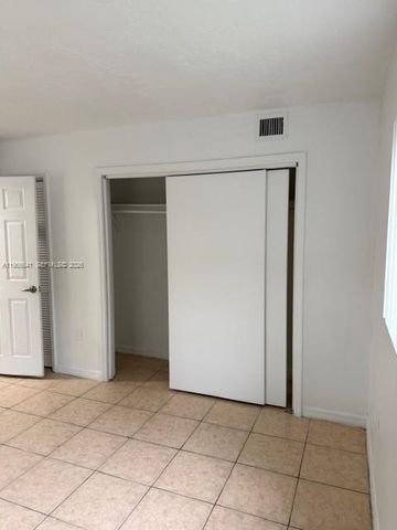 510 NW 24 34, Fort Lauderdale, FL 33311
