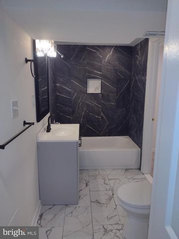 812 FOREST GLEN RD, Silver Spring, MD 20901