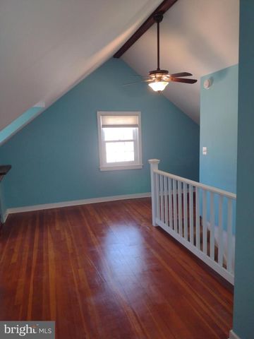 812 FOREST GLEN RD, Silver Spring, MD 20901