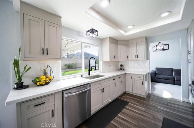 39410 Medina Court, Murrieta, CA 92562