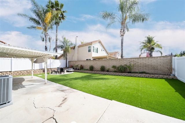 39410 Medina Court, Murrieta, CA 92562