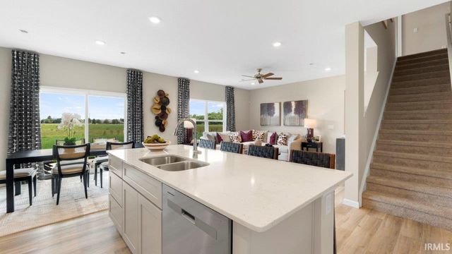6656 Jerome Park Place, Fort Wayne, IN 46835