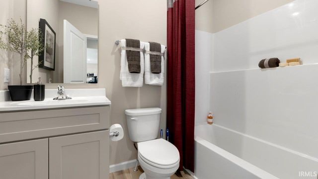 6656 Jerome Park Place, Fort Wayne, IN 46835