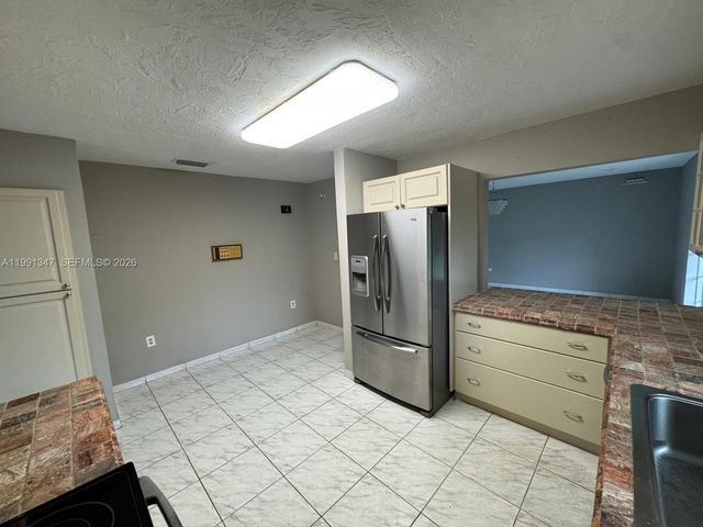 2505 SW 126th Ave, Miami, FL 33175