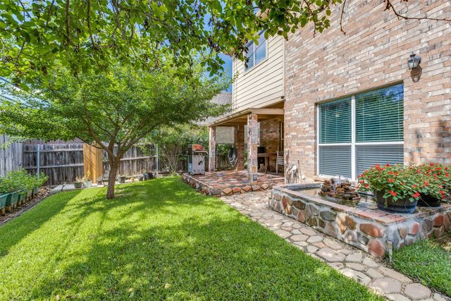 1029 Liberty Circle, Hurst, TX 76053