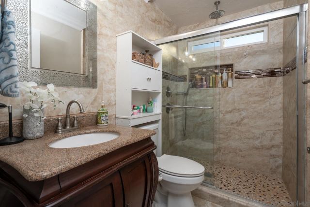 18097 Valladares, San Diego, CA 92127