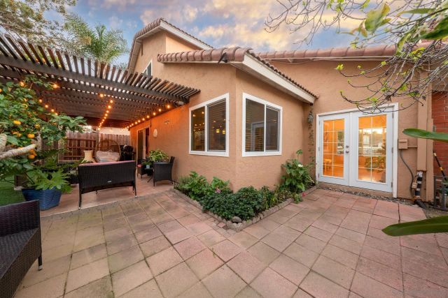 18097 Valladares, San Diego, CA 92127