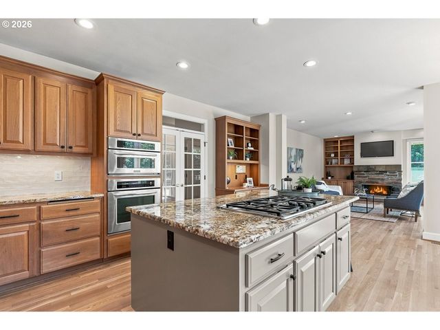 16240 Sw NIGHTHAWK Dr, Beaverton, OR 97007