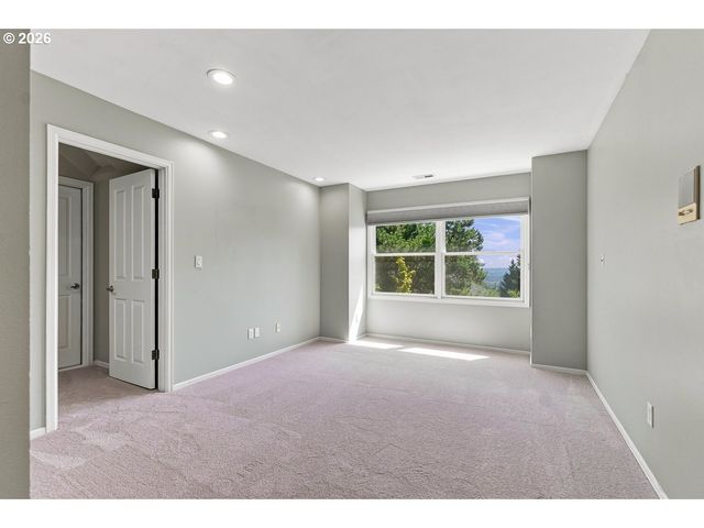 16240 Sw NIGHTHAWK Dr, Beaverton, OR 97007