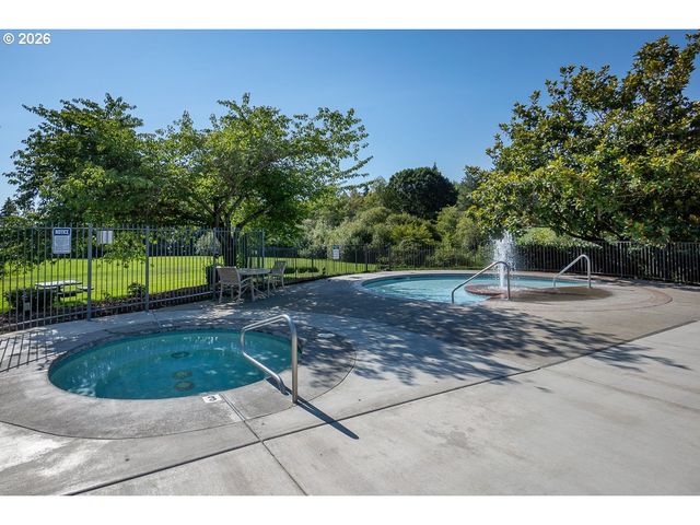 16240 Sw NIGHTHAWK Dr, Beaverton, OR 97007