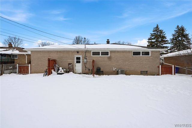 9 Marann Terrace, West Seneca, NY 14206