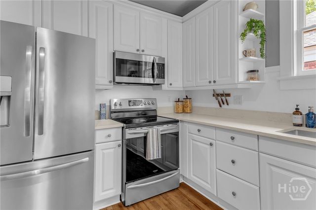 125 E 54th Street, Savannah, GA 31405
