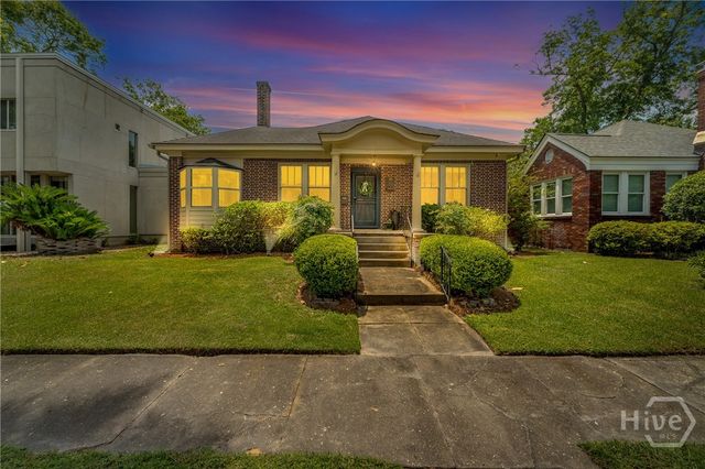 125 E 54th Street, Savannah, GA 31405