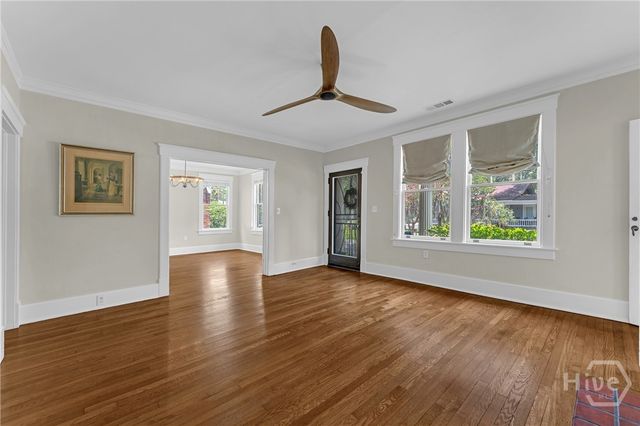 125 E 54th Street, Savannah, GA 31405