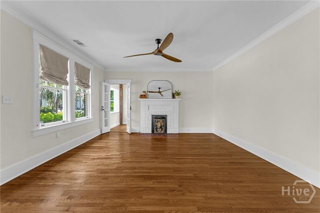 125 E 54th Street, Savannah, GA 31405