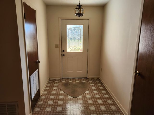 550 Brian Circle, Mary Esther, FL 32569