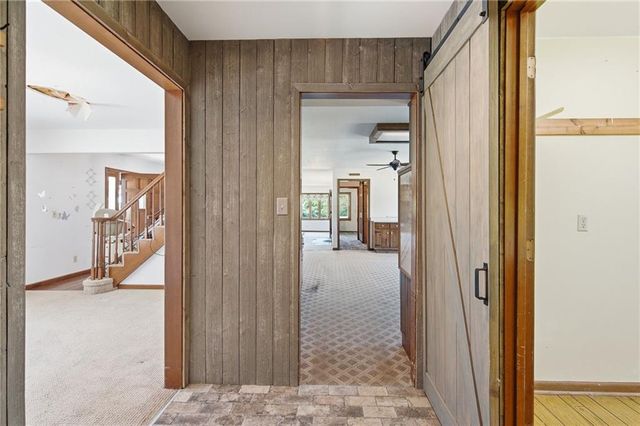 20208 S Bridle Lane, Peculiar, MO 64078