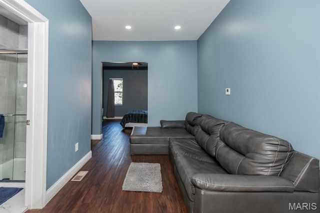 3436 Pennsylvania Avenue, St Louis, MO 63118