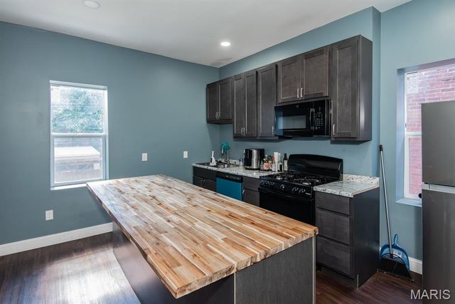 3436 Pennsylvania Avenue, St Louis, MO 63118