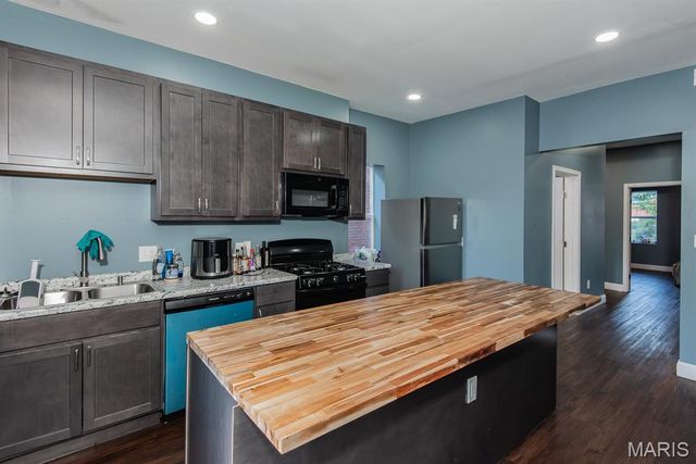 3436 Pennsylvania Avenue, St Louis, MO 63118