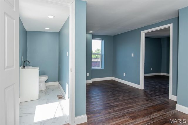 3436 Pennsylvania Avenue, St Louis, MO 63118