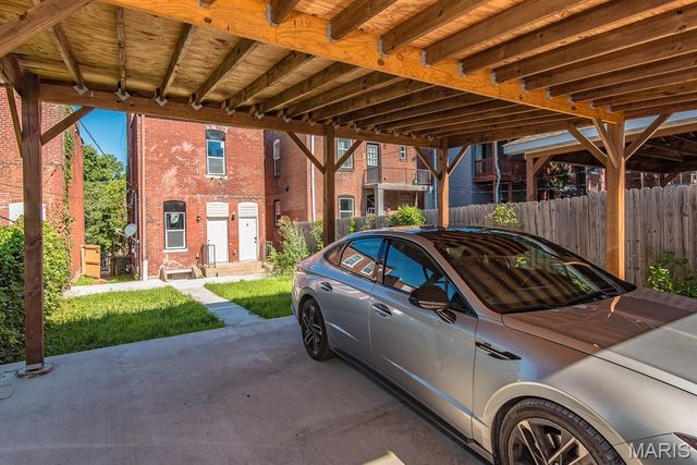 3436 Pennsylvania Avenue, St Louis, MO 63118