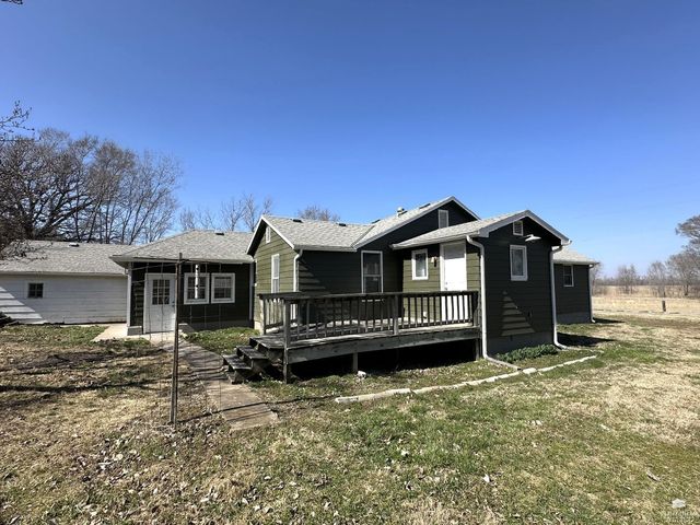 561 Zeandale, Manhattan, KS 66502