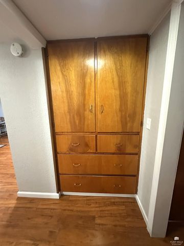 561 Zeandale, Manhattan, KS 66502