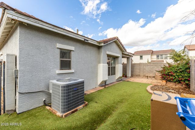 2645 S SOUTHWIND Drive, Gilbert, AZ 85295