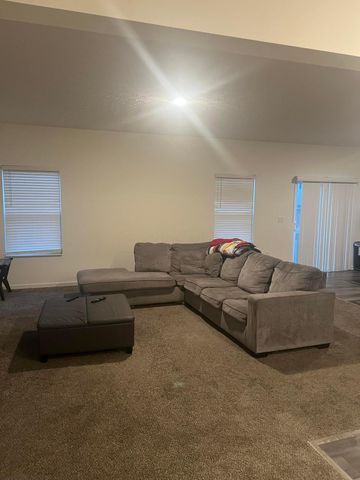 836 Saddle Avenue, Pataskala, OH 43062