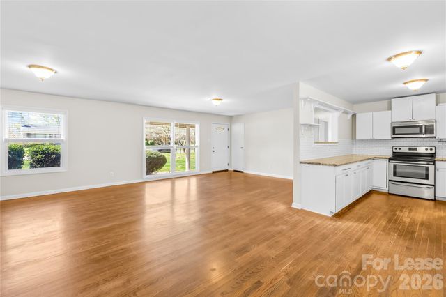 4033 Woodgreen Terrace, Charlotte, NC 28205