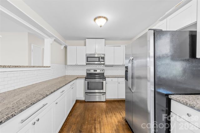 4033 Woodgreen Terrace, Charlotte, NC 28205