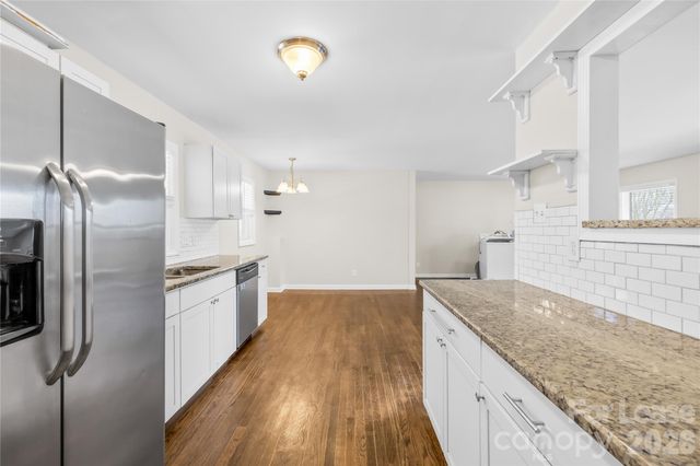4033 Woodgreen Terrace, Charlotte, NC 28205