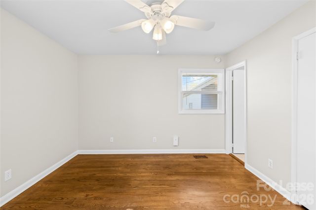 4033 Woodgreen Terrace, Charlotte, NC 28205