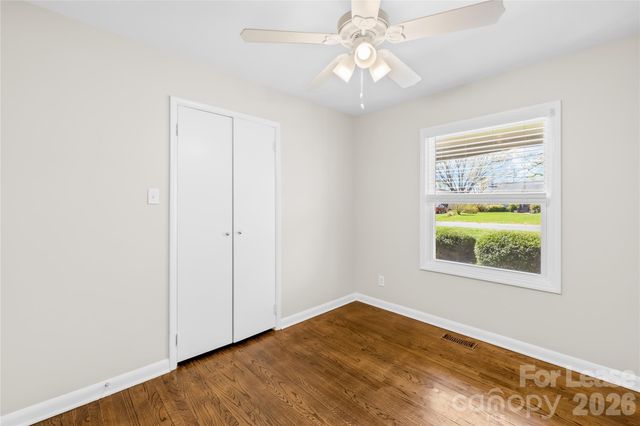 4033 Woodgreen Terrace, Charlotte, NC 28205