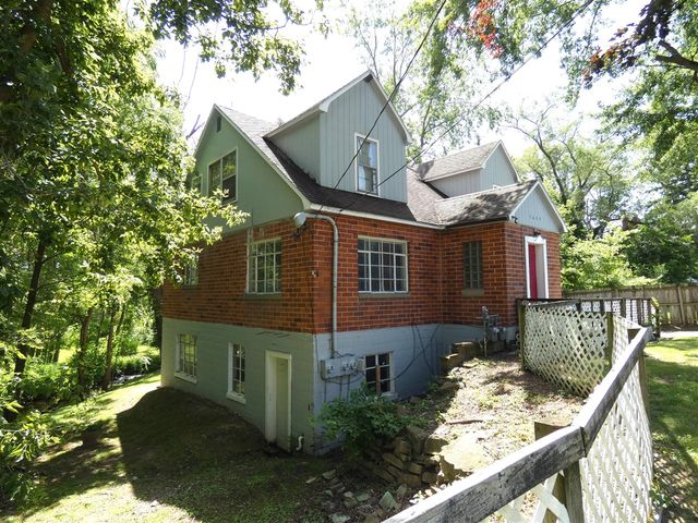 1627 Ogden Avenue, Benton Harbor, MI 49022