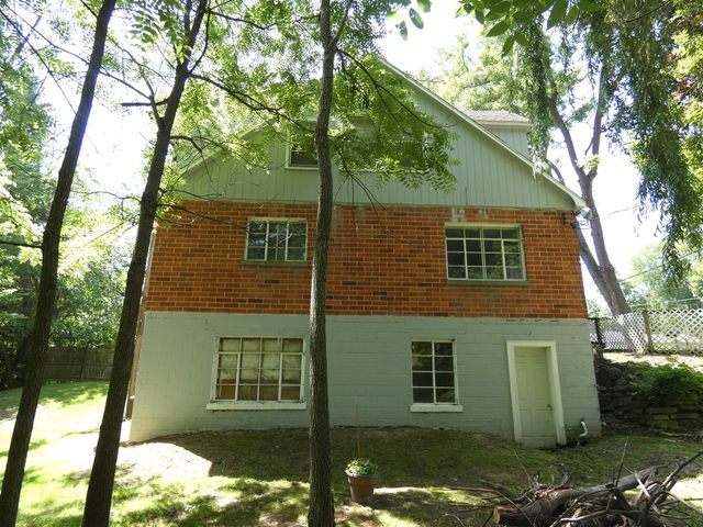 1627 Ogden Avenue, Benton Harbor, MI 49022