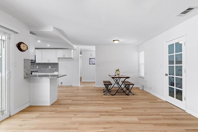 1059 Souza Blvd, Manteca, CA 95336