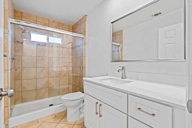 1059 Souza Blvd, Manteca, CA 95336