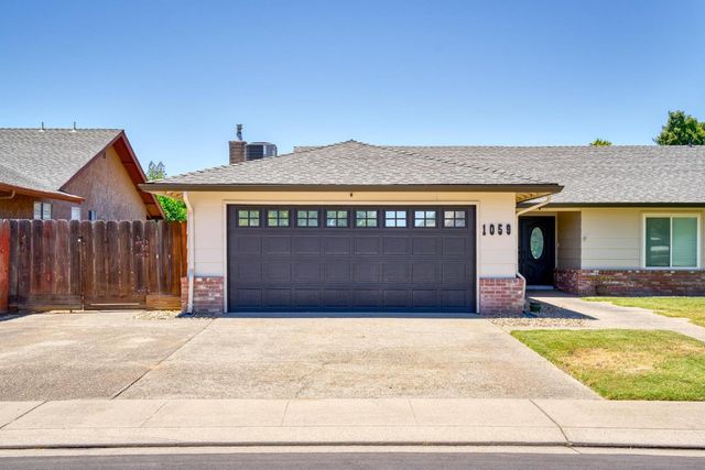 1059 Souza Blvd, Manteca, CA 95336