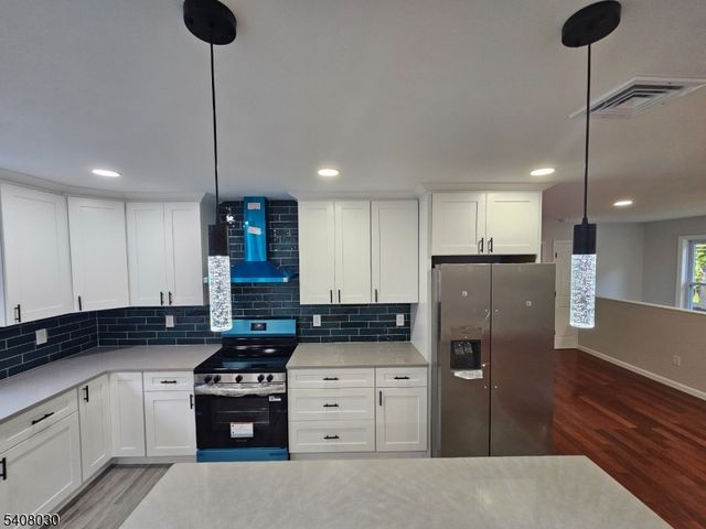 43 Rockport Rd, Wantage Twp., NJ 07461