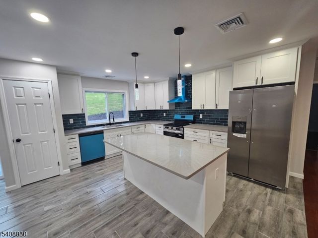 43 Rockport Rd, Wantage Twp., NJ 07461