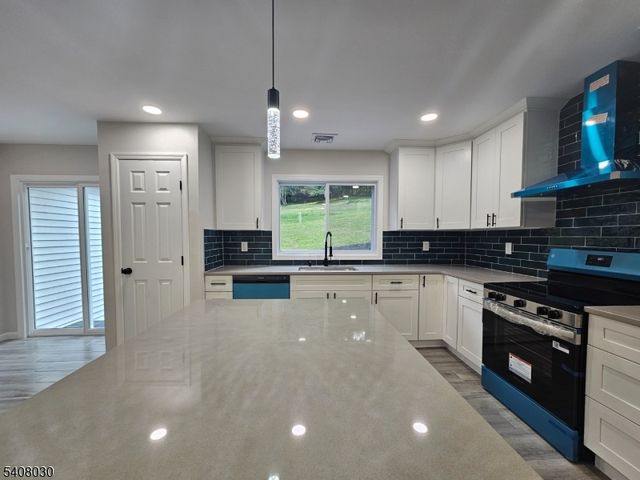 43 Rockport Rd, Wantage Twp., NJ 07461