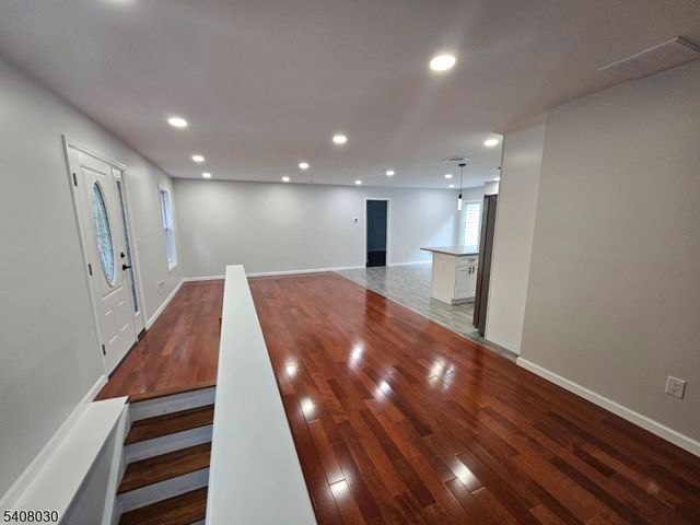 43 Rockport Rd, Wantage Twp., NJ 07461